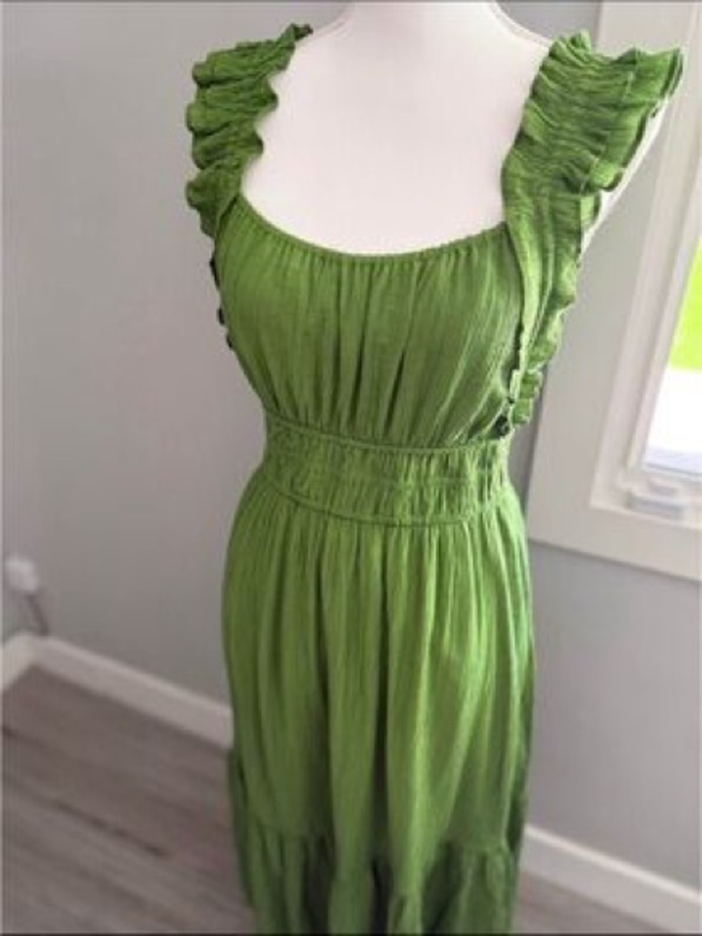 Abercrombie & Fitch Green Ruffled Sleeve Women's Dress